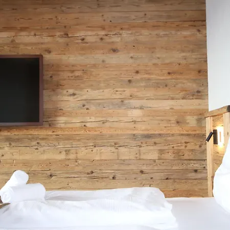 Ebenholz By Interhome *