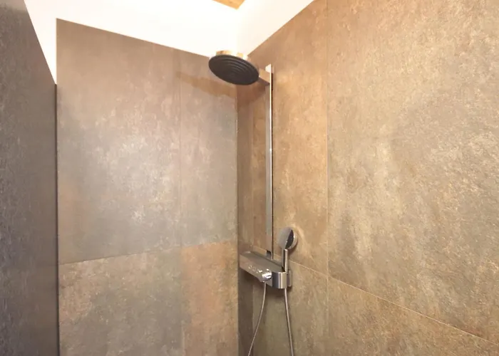 Ebenholz By Interhome