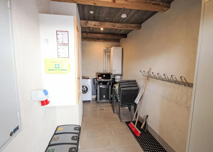 Ebenholz By Interhome Fliess